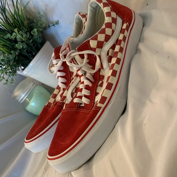 Size 13 vans used in good condition red and white very cute - Picture 3 of 8